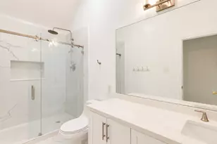 423 Blossomwood Dr, League City, TX 77573 - Photo 26