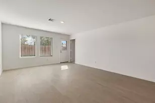 490 Southern Magnolia Wy, Magnolia, TX 77354 - Photo 4