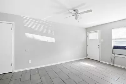 5010 Ennis Street #3, Houston, TX 77004 - Photo 12