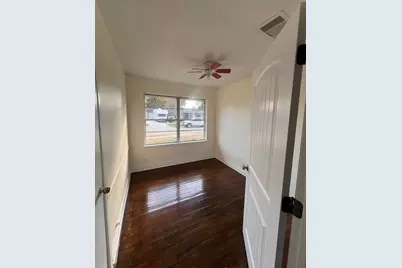 2146 Minnesota Street, Houston, TX 77034 - Photo 12