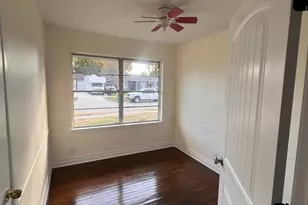 2146 Minnesota St, Houston, TX 77034 - Photo 12