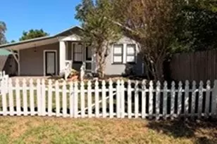 306 Jones St, Columbus, TX 78934 - Photo 28