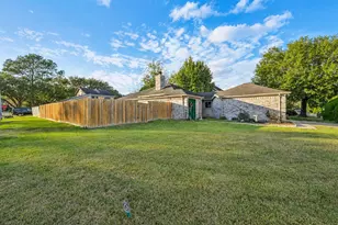 2918 Crest Park Dr, Houston, TX 77082 - Photo 32