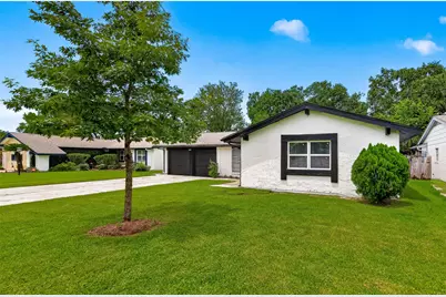 16615 Barcelona Drive, Friendswood, TX 77546 - Photo 4