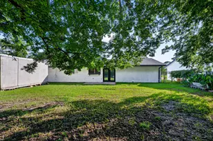 16615 Barcelona Dr, Friendswood, TX 77546 - Photo 46