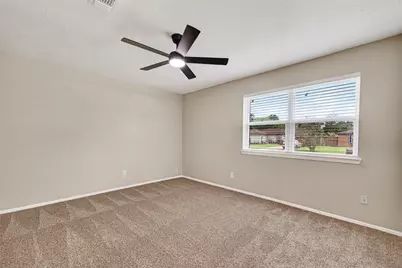 16615 Barcelona Drive, Friendswood, TX 77546 - Photo 32