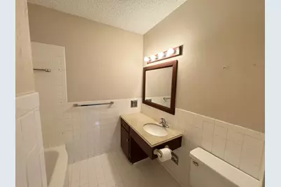 2700 Bellefontaine Street #B8, Houston, TX 77025 - Photo 22