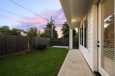 1848 W Tidwell Road, Houston, TX 77091 - Photo 32