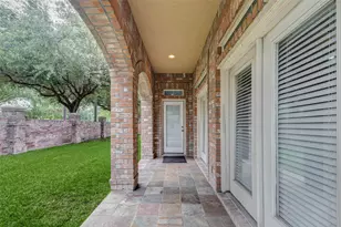 9 Versante Ct, Houston, TX 77070 - Photo 34