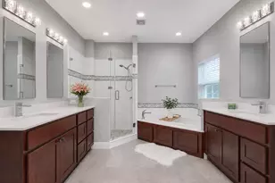 9 Versante Ct, Houston, TX 77070 - Photo 1