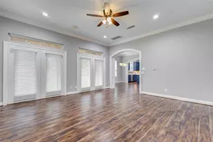 9 Versante Ct, Houston, TX 77070 - Photo 14