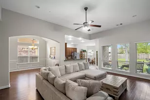 2054 Brookmont Dr, Conroe, TX 77301 - Photo 8