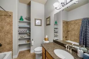 2054 Brookmont Dr, Conroe, TX 77301 - Photo 30