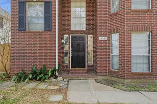 13335 Corzatt Dr, Houston, TX 77065 - Photo 2