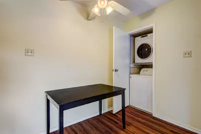 2750 Holly Hall Street #1017, Houston, TX 77054 - Photo 16