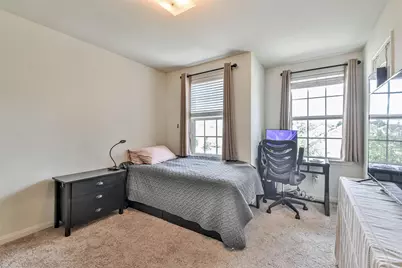 2050 Wilde Elm Drive, Houston, TX 77090 - Photo 14