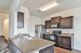 2050 Wilde Elm Dr, Houston, TX 77090 - Photo 4