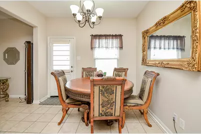 858 Driftwood Lane, La Marque, TX 77568 - Photo 6