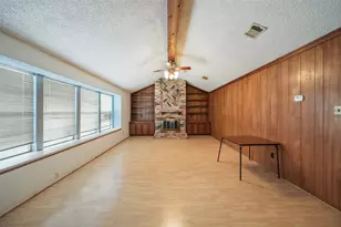 5523 Greenhill Forest Dr, Houston, TX 77088 - Photo 10