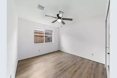 5523 Greenhill Forest Drive, Houston, TX 77088 - Photo 6