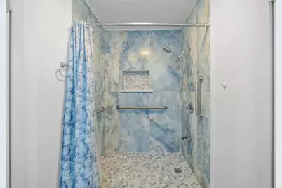 5523 Greenhill Forest Drive, Houston, TX 77088 - Photo 22