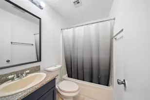 5523 Greenhill Forest Dr, Houston, TX 77088 - Photo 4