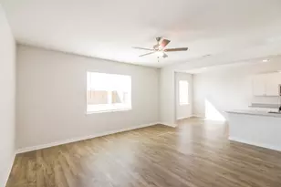 409 Sunny Highlands Dr, Katy, TX 77493 - Photo 4