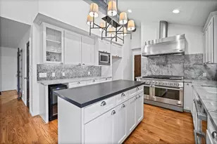 1526 Adkins Rd, Houston, TX 77055 - Photo 4