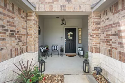 2623 Lost Holly Lane, Conroe, TX 77301 - Photo 2