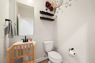 13721 Gaff Rig Dr, Texas City, TX 77510 - Photo 8