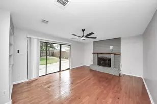 4330 Meadow Springs Dr, Houston, TX 77339 - Photo 4