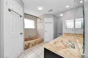 4330 Meadow Springs Dr, Houston, TX 77339 - Photo 20