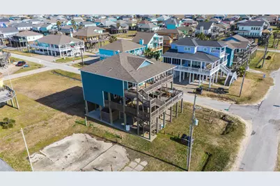 1339 Emerald Drive, Crystal Beach, TX 77650 - Photo 40