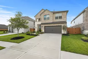 13813 Sabine Lk Dr, Texas City, TX 77568 - Photo 2