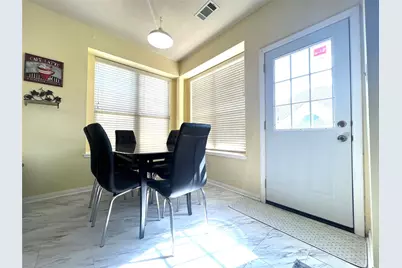 8210 Solara Bend, Houston, TX 77083 - Photo 10