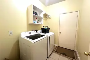 8210 Solara Bend, Houston, TX 77083 - Photo 24