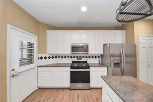 23003 Governorshire Dr, Katy, TX 77450 - Photo 22