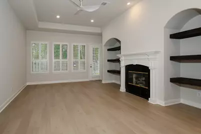 22 Mill Point Place, The Woodlands, TX 77380 - Photo 14