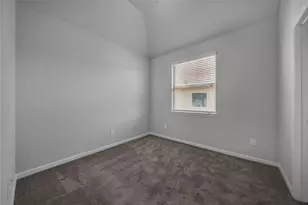 9603 Cambridge Manor Ln, Houston, TX 77045 - Photo 14