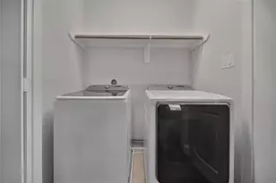 9603 Cambridge Manor Ln, Houston, TX 77045 - Photo 22