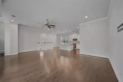 9603 Cambridge Manor Lane, Houston, TX 77045 - Photo 8