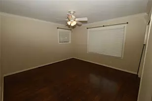 4422 Nenana Dr, Houston, TX 77035 - Photo 6