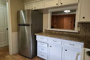 1779 Saxony Ln, Houston, TX 77058 - Photo 8