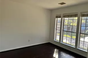 10810 Perigrine Dr, Houston, TX 77065 - Photo 12