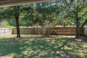 1207 Toby Ln, Conroe, TX 77301 - Photo 18