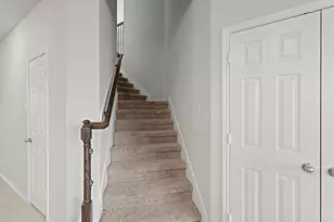 14615 Olive Sparrow Ln, Houston, TX 77049 - Photo 26