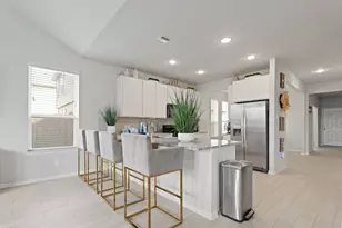 14615 Olive Sparrow Ln, Houston, TX 77049 - Photo 10