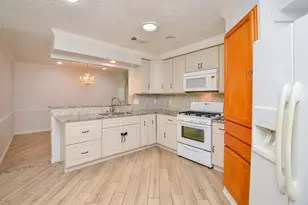 16810 Rippling Mill Dr, Sugar Land, TX 77498 - Photo 14