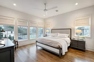 608 E 19th St, Houston, TX 77008 - Photo 32