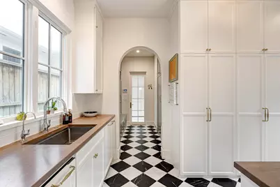 608 E 19th Street, Houston, TX 77008 - Photo 20